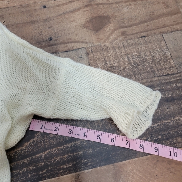 Medium Wooden Ships Cream Mohair Wool Loose Knit Sweater - Picture 5 of 5